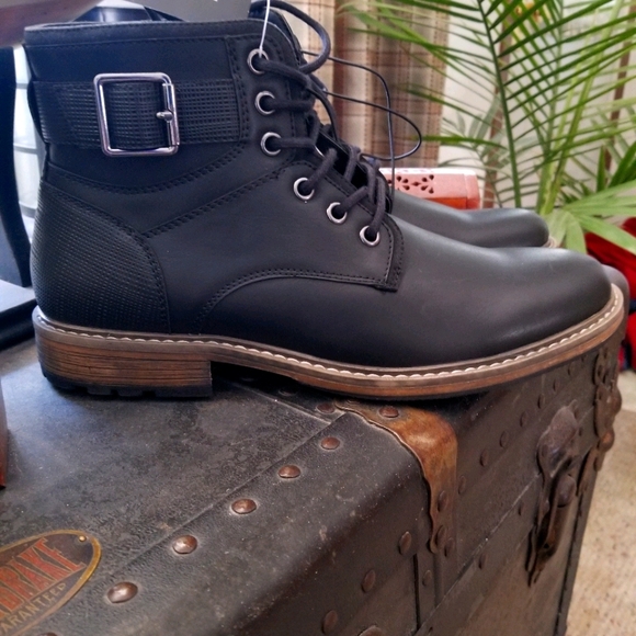 jf j.ferrar Other - *New* JF j.ferrar men's size 8 boots